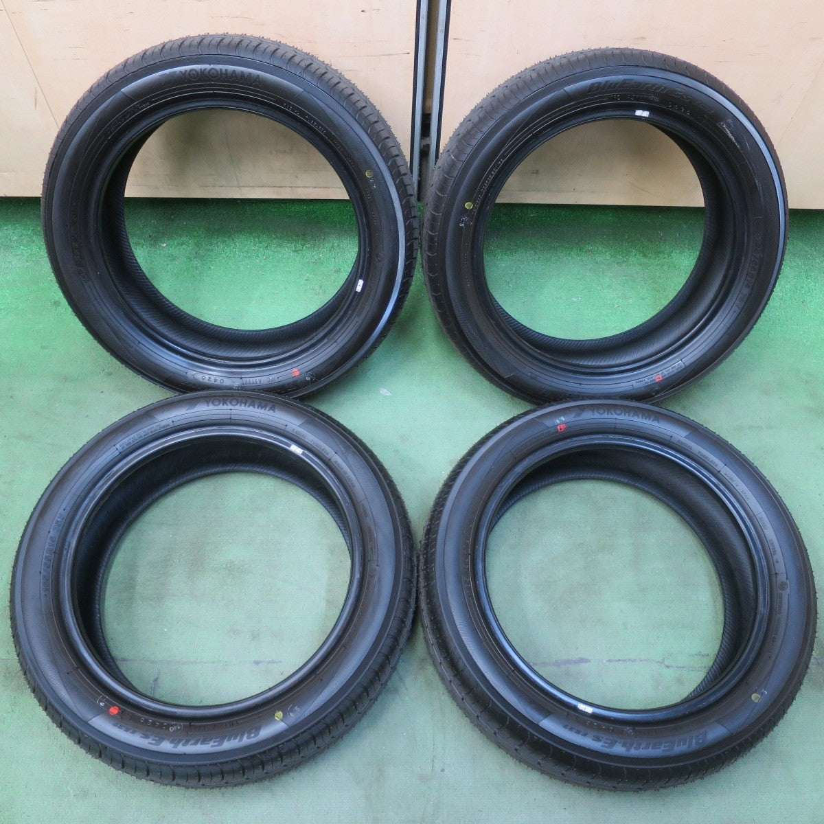 新車外し！26年★165/55R15 ヨコハマ BluEarth-ES ES32 ES32D タイヤ 15インチ ブルーアース ムーブ キャンバス ウェイク N-BOX 等 軽サイズ★6032404イノタ