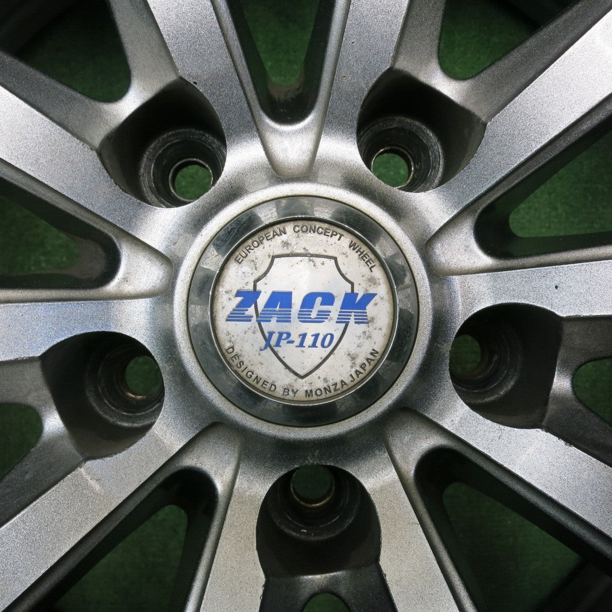 バリ溝！22年！9.5分以上★スタッドレス 225/60R18 ダンロップ ウインターマックス SJ8 SJ8+ ZACK JP-110 MONZA ザック 18インチ PCD114.3/5H★5050403NJス