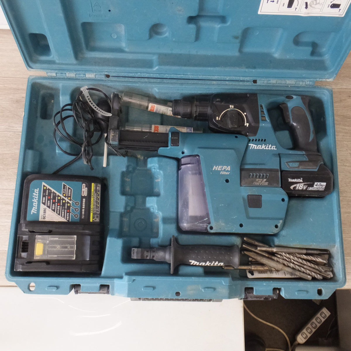 ★マキタ makita 24mm 充電式ハンマドリル HR244DRMXV 集じんシステム DX01 付★
