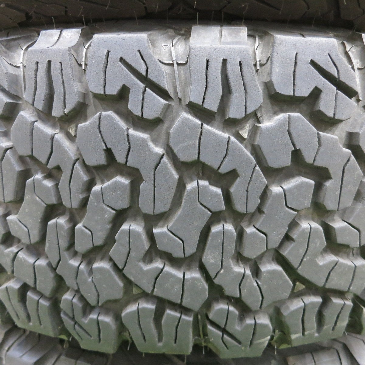 バリ溝！22年！キレイ！9.5分☆RAYS TEAM DAYTONA M9 265/65R17 120