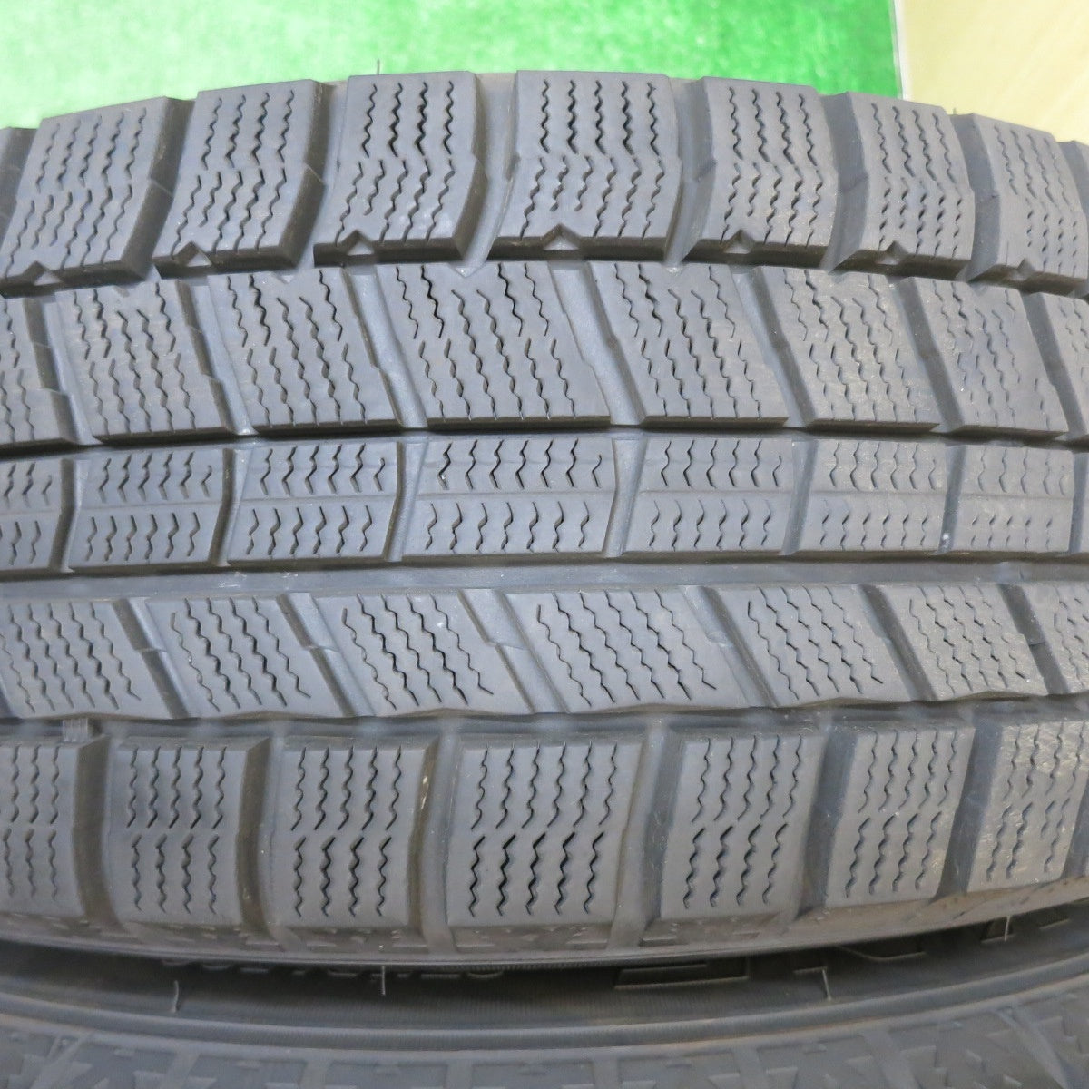 バリ溝！24年！9.5分以上★トヨタ 50系 プリウス 純正 195/65R15 スタッドレス オートバックス ノーストレック N5 15インチ PCD100/5H★5050902NJス