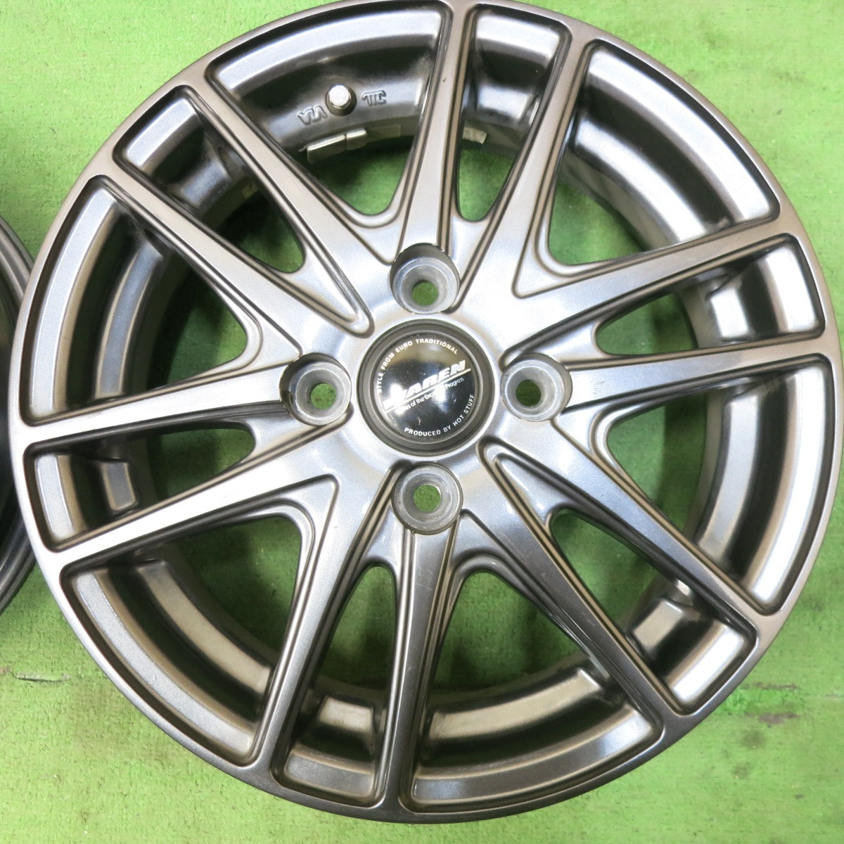 [送料無料] 4本価格★WAREN HOT STUFF ヴァーレン ホットスタッフ 14インチ ホイール 14×4.5J PCD100/4H★5031209SYホ