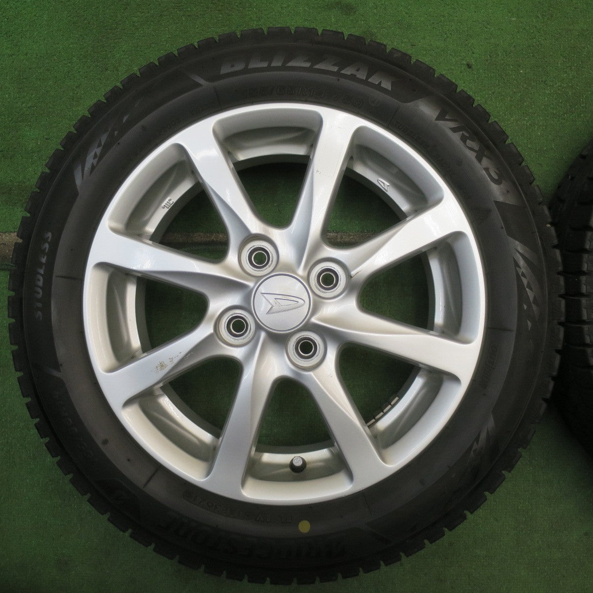 4本価格◎ダイハツ タント カスタム ムーヴ 純正 155/65R14 スタッドレス ブリヂストン ブリザック VRX3 14インチ PCD100/4H◎6072206NJス