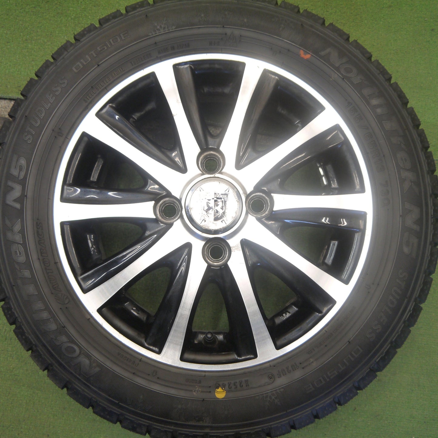 バリ溝！24年！9.5分以上◎スタッドレス 155/65R13 オートバックス ノーストレック N5 PRAUZER プラウザー 13インチ PCD100/4H◎6080706Hス