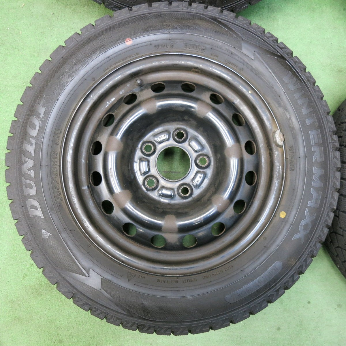 [送料無料] バリ溝！22年！ほぼ10分★ホンダ ステップワゴン 純正 スチール 205/65R15 スタッドレス ダンロップ ウインターマックス WM02 15インチ PCD114.3/5H★5022801SYス