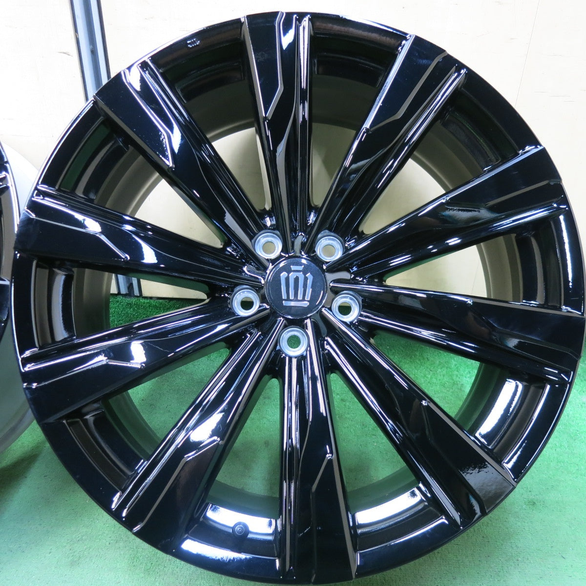 新車外し★トヨタ クラウン スポーツ Z 純正 ホイール 21インチ 21×8.5J PCD114.3/5H★5071804SYホ