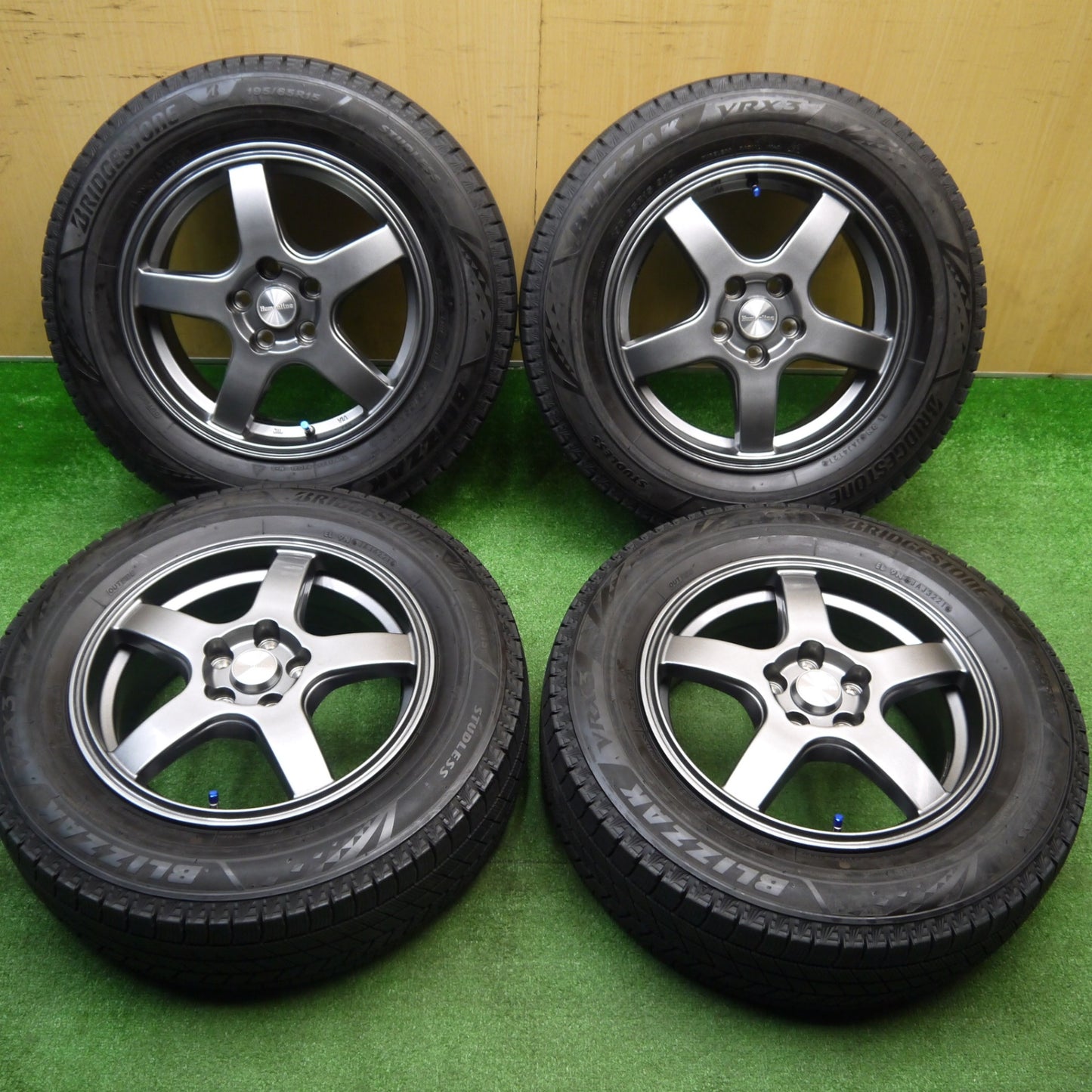 バリ溝！21年！キレイ！9.5分★プリウス 等 195/65R15 スタッドレス ブリヂストン ブリザック VRX3 Humanline ヒューマンライン 15インチ PCD100/5H★5111401KKス