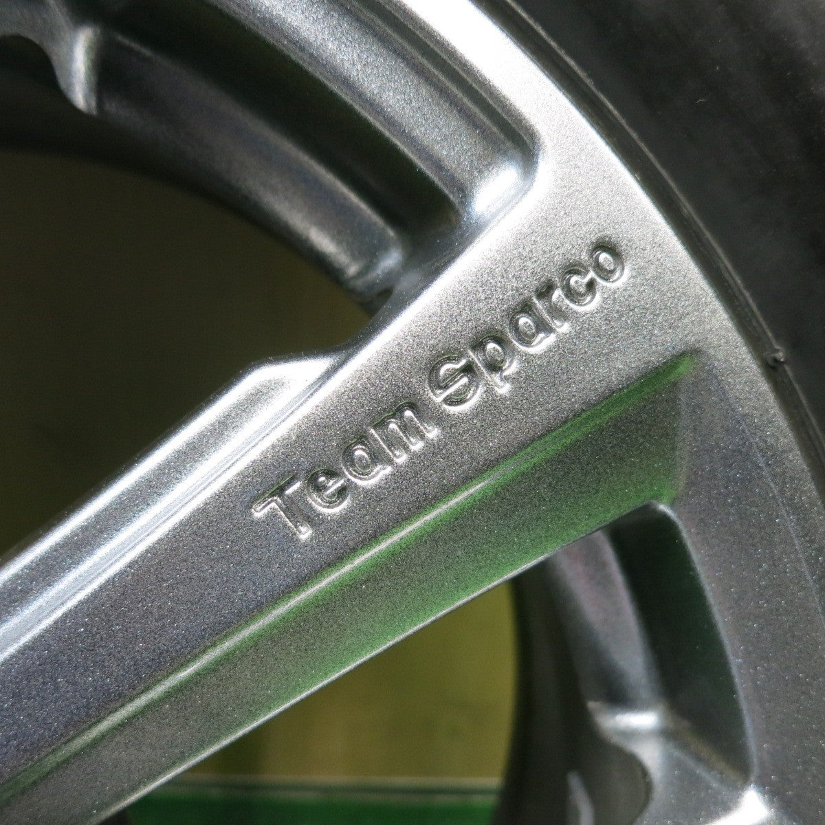 バリ溝！24年！キレイ！ほぼ10分★ワーゲン 等 Team Sparco 215/60R16 スタッドレス ブリヂストン ブリザック VRX2 16インチ チームスパルコ PCD112/5H★5112003HAス