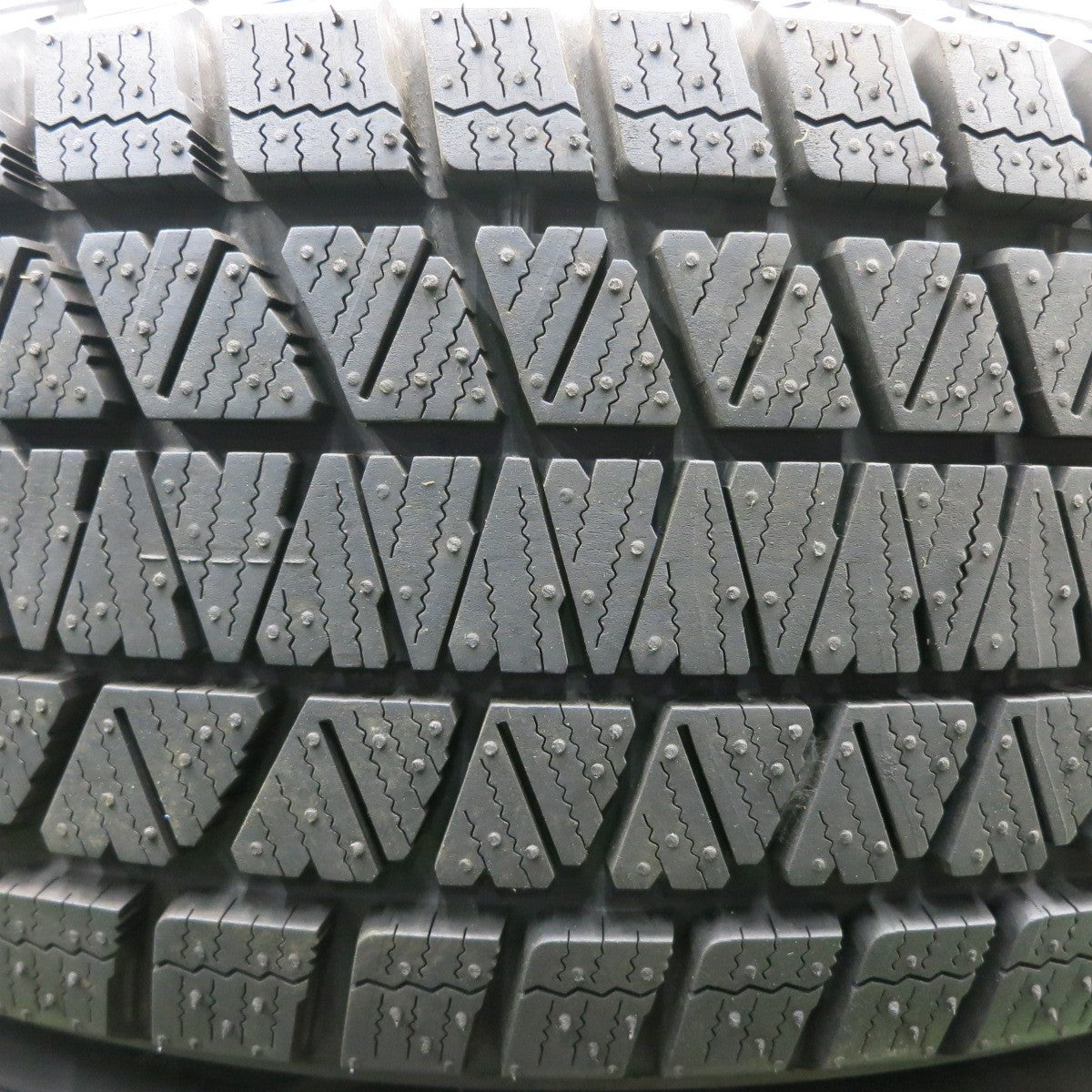 *送料無料* 超バリ溝！21年！綺麗！ほぼ10分★レクサス 20系 RX450h 純正 235/65R18 スタッドレス ブリヂストン ブリザック DM-V3 PCD114.3/5H★4033001HAス