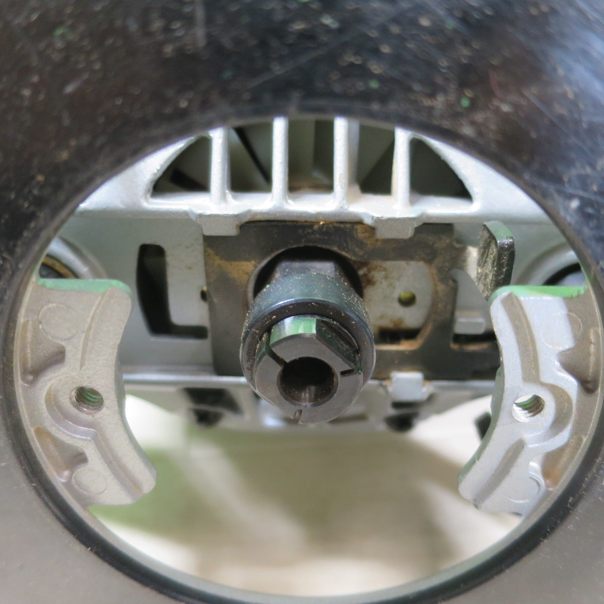 [送料無料] ☆日立工機 8mm 電子 ルータ M8 電動 工具 DIY ルーター 伸ばし棒 HITACHI ジャンク☆