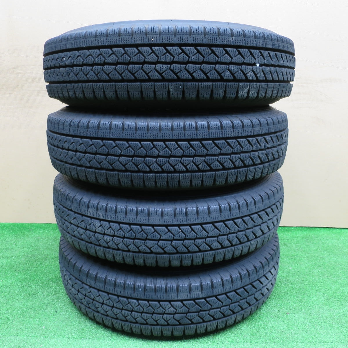 バリ溝！21年！9.5分★スタッドレス 155/80R14 88/86N ブリヂストン ブリザック VL1 CVW 社外 アルミ 14インチ PCD100/4H★5121401NKス