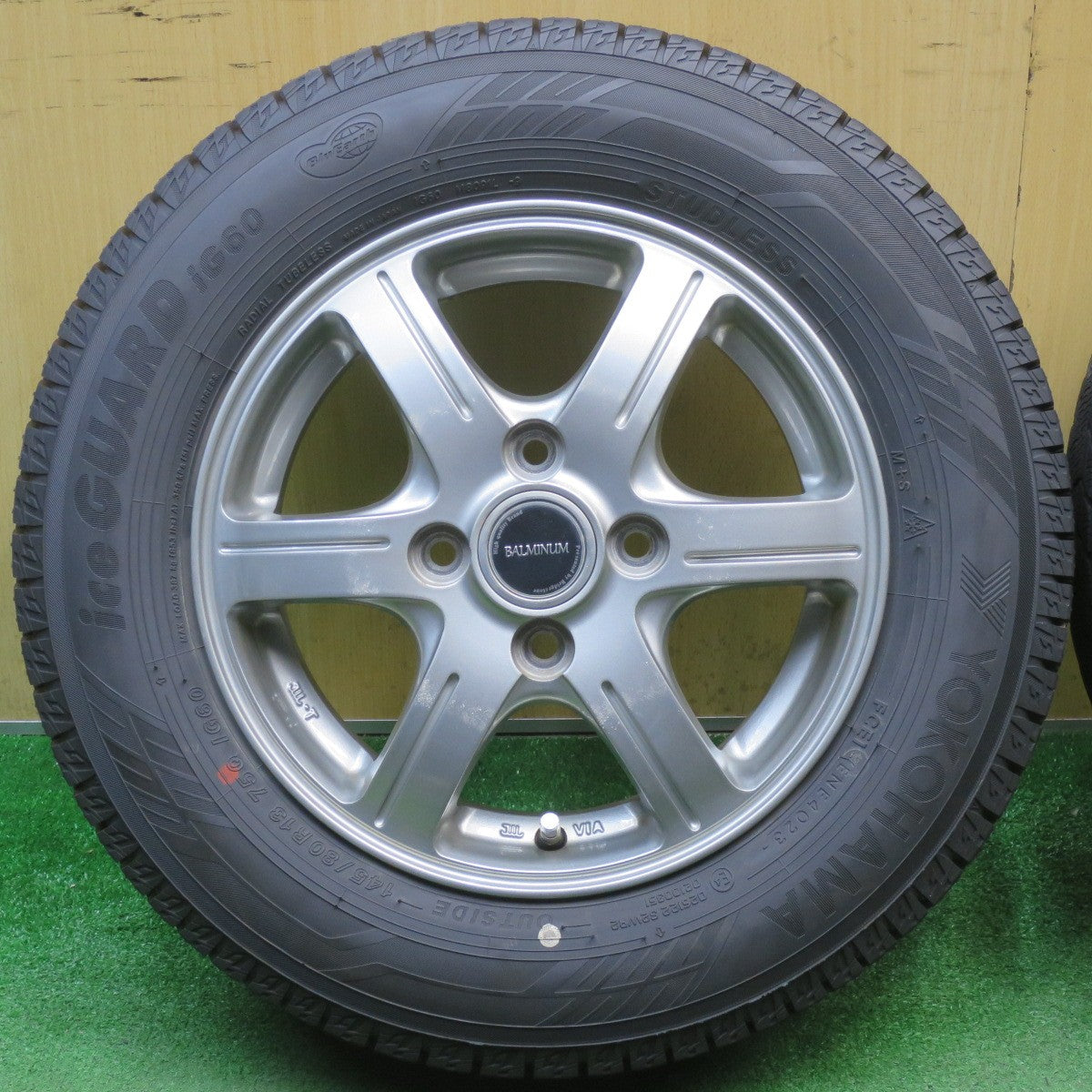 バリ溝！23年！9.5分以上★スタッドレス 145/80R13 ヨコハマ アイスガード iG60 BALMINUM GR6 バルミナ 13インチ PCD100/4H★6041301NJス