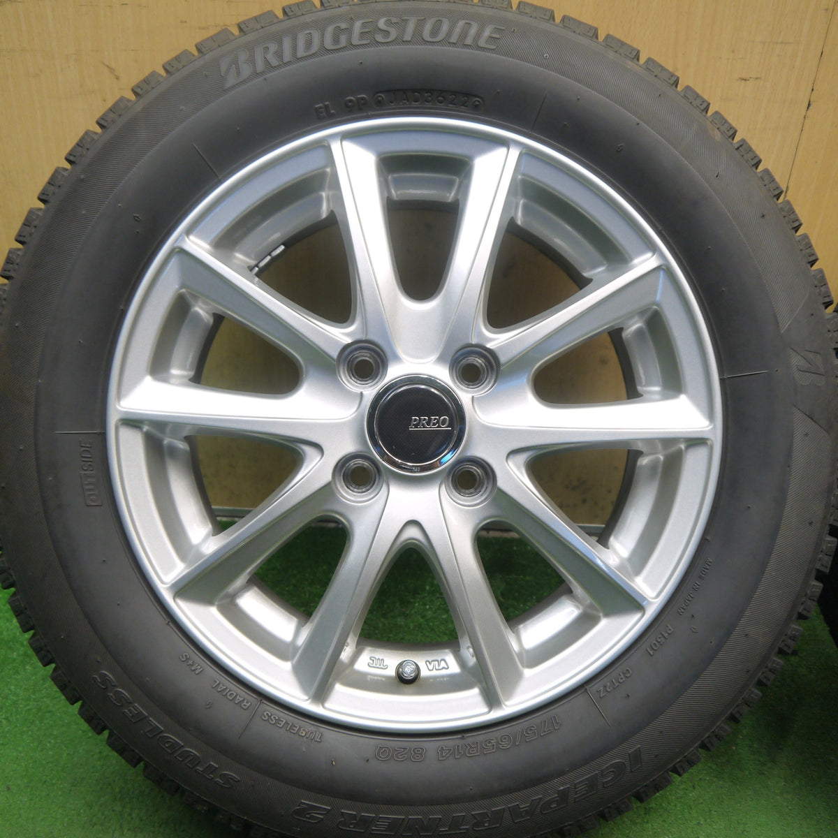 バリ溝！22年！キレイ！8.5分◎スタッドレス 175/65R14 ブリヂストン アイスパートナー2 PREO プレオ 14インチ PCD100/4H◎6091408Hス