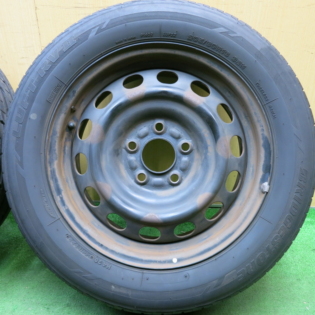バリ溝！22年！9.5分★マツダ アクセラ アテンザ ビアンテ 等 純正 スチール 205/60R16 ブリヂストン LUFT RV2 16インチ PCD114.3/5H★5100503HAノ