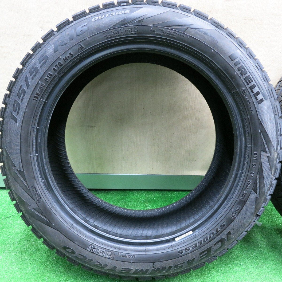 4本価格！21年★スタッドレス 195/55R16 ピレリ アイスアシンメトリコ タイヤ 16インチ アクア ヴィッツ フィット ノート CR-Z等★4123002HAスタ