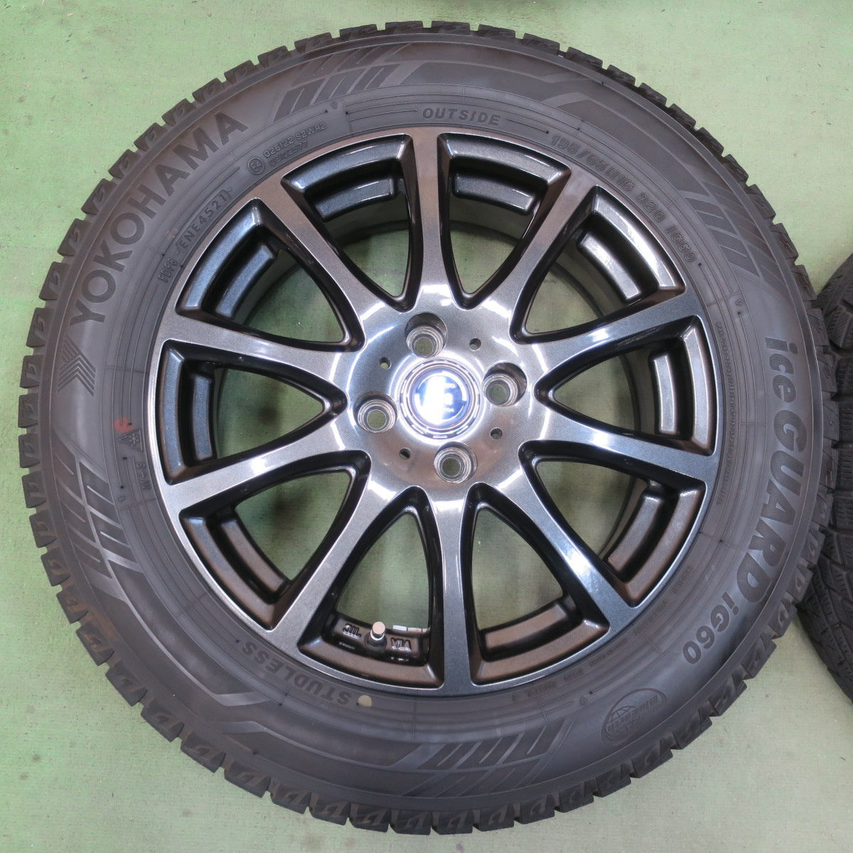 バリ溝！キレイ！8.5分◎スタッドレス 195/65R16 ヨコハマ アイスガード iG60 TIRADO Eta LA STRADA ティラード 16インチ PCD100/4H◎6061505イス