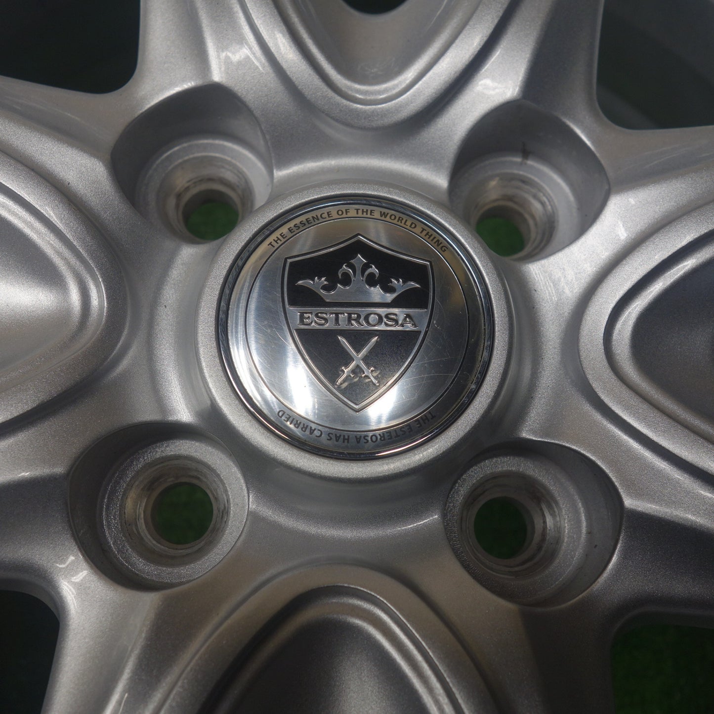 バリ溝！23年！キレイ！ほぼ10分★スタッドレス 175/70R14 ダンロップ ウインターマックス WM02 ESTROSA エステローザ 14インチ PCD100/4H★6040601KTス