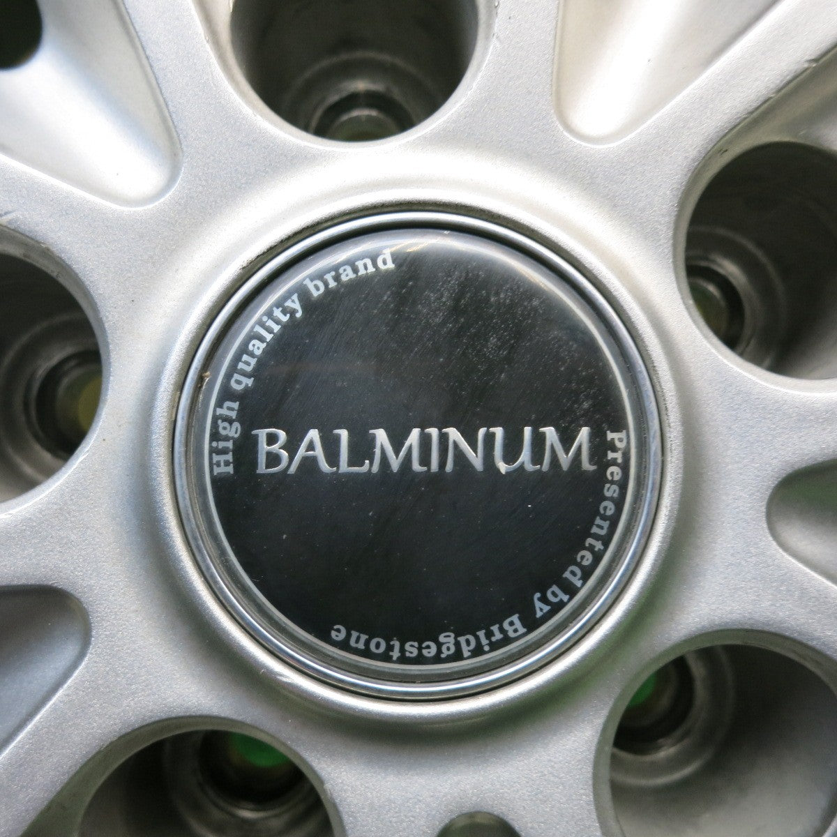 バリ溝！24年！キレイ！9.5分★スタッドレス 215/65R16 ブリヂストン ブリザック VRX2 BALMINUM DS-M バルミナ 16インチ PCD114.3/5H★5120601HAス