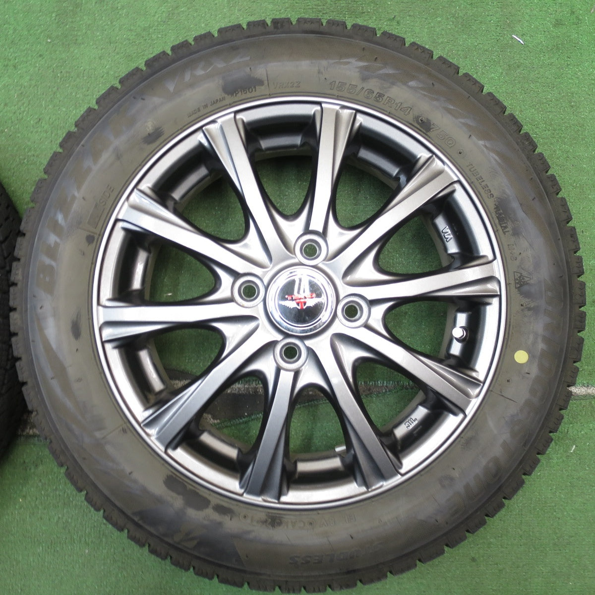 バリ溝！21年！キレイ！8.5分★スタッドレス 155/65R14 ブリヂストン ブリザック VRX2 TEAD テッド 14インチ PCD100/4H★5082203NJス