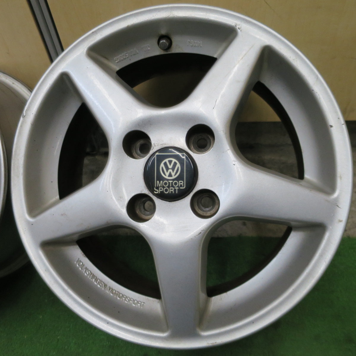 4本価格★旧車 フォルクス ワーゲン MOTOR SPORT 純正 14インチ ホイール モーター スポーツ 14×6J PCD100/4H★6032304NGホ