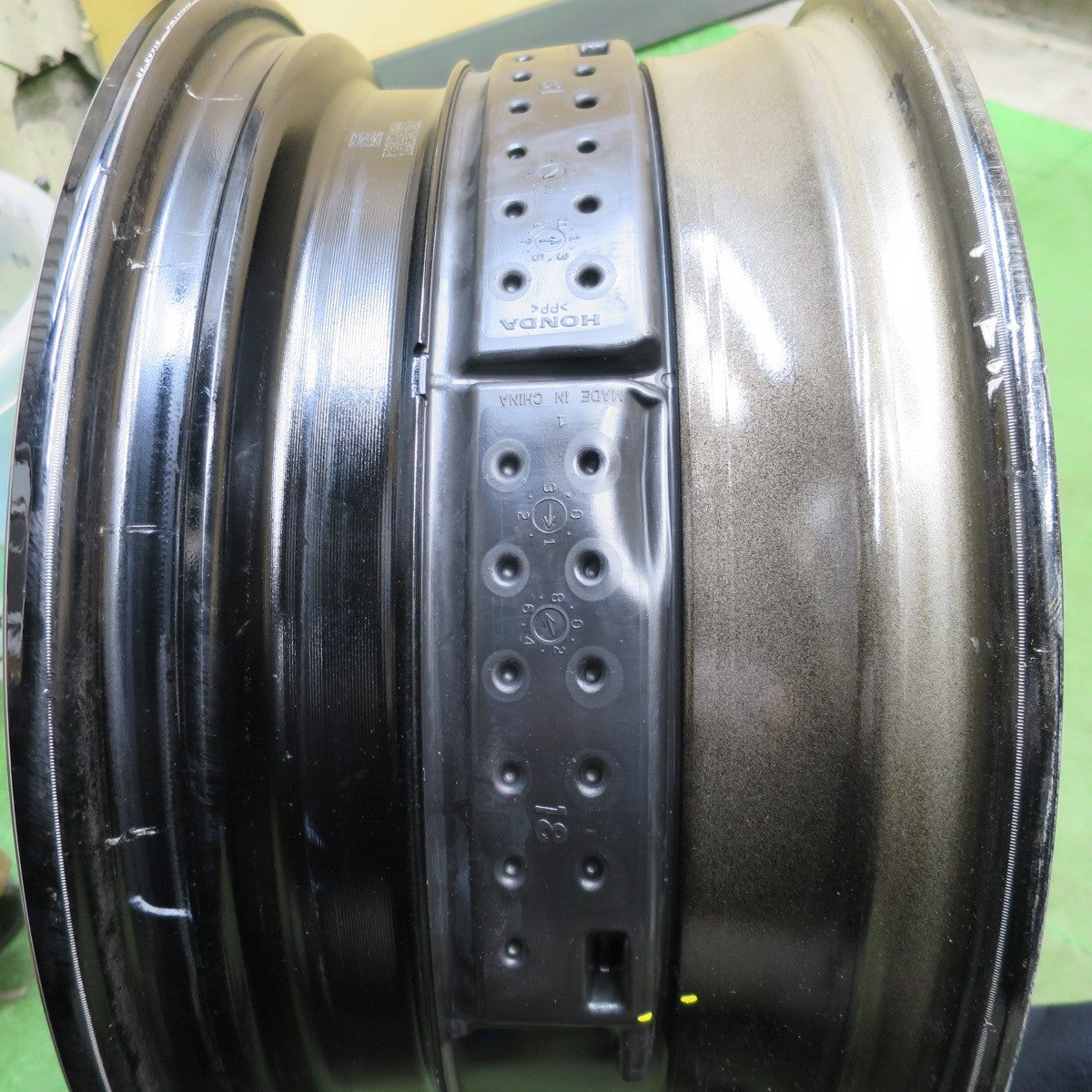 4本価格！付属品 消音装置 付き◎ホンダ FL1 FL4 シビック 純正 ホイール 18インチ 18×8J PCD114.3/5H◎6082402NGホ