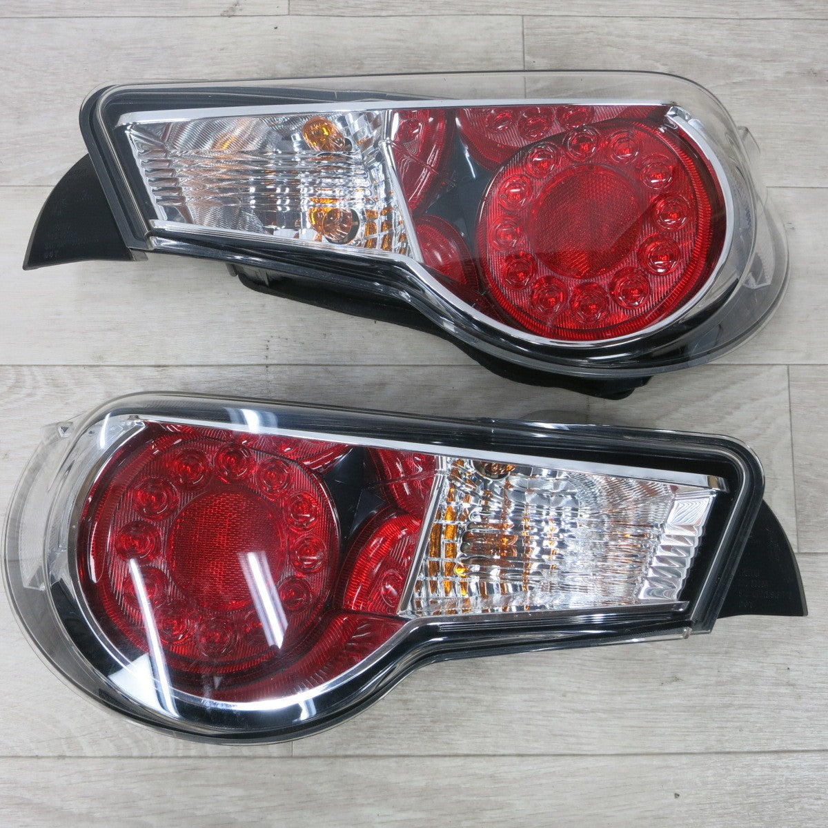 [送料無料] 左右セット◆トヨタ 86 ハチロク ZN6 前期 純正 テール ライト ランプ Koito 220-60082◆