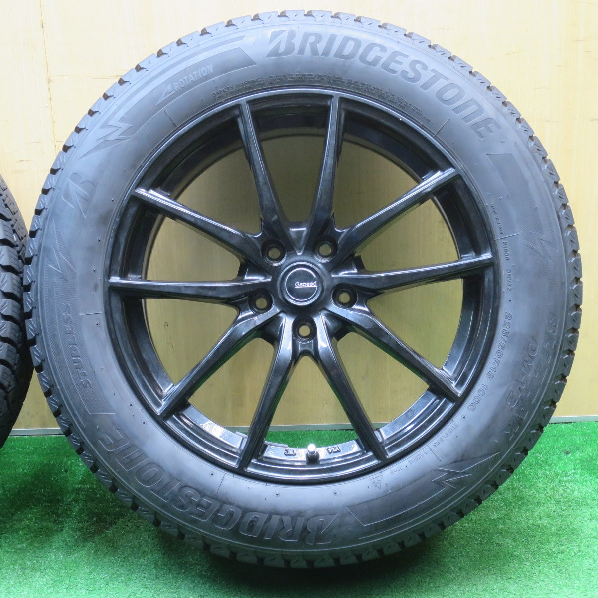 バリ溝！キレイ！9.5分★G.Speed スタッドレス 225/60R18 ブリヂストン ブリザック DM-V3 Gスピード 18インチ PCD114.3/5H★5110909NJス