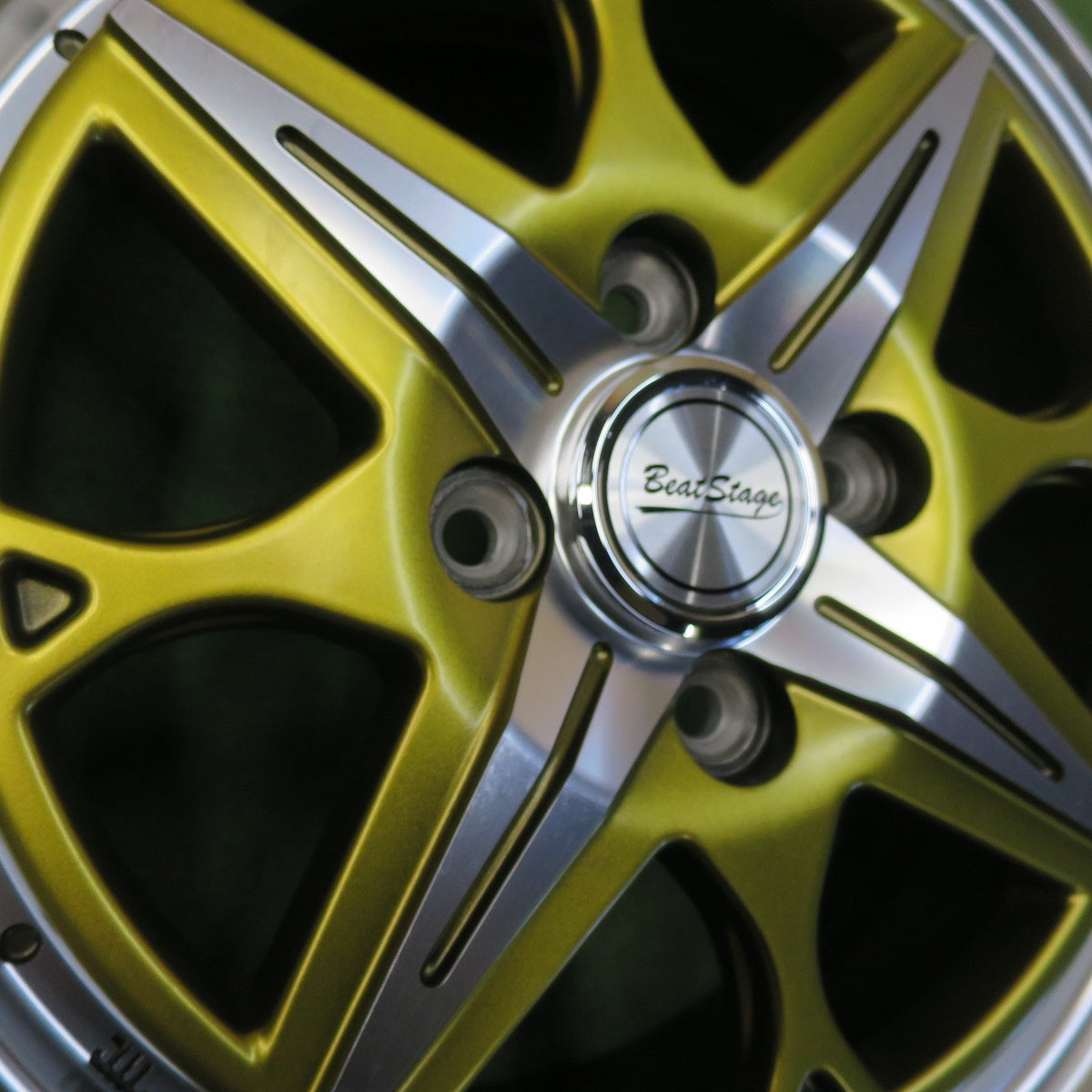 [送料無料] キレイ★BeatStage NS-C ビートステージ ホイール 14インチ 14×4.5J PCD100/4H★4102504イホ