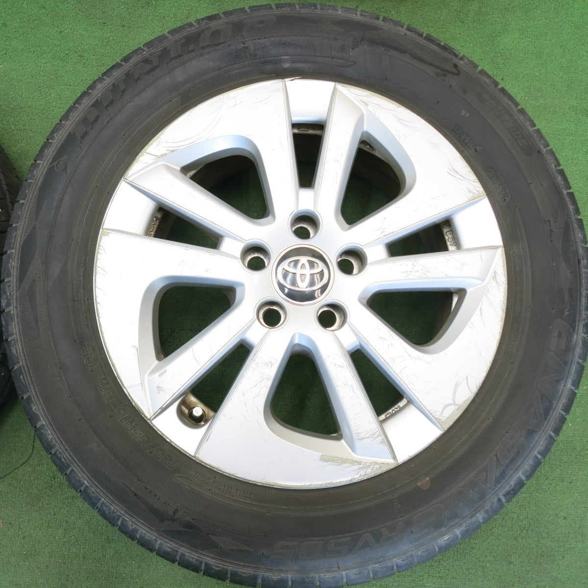 バリ溝！9分★トヨタ 50系 プリウス 純正 195/65R15 ダンロップ エナセーブ RV505 15インチ PCD100/5H★6060405HAノ