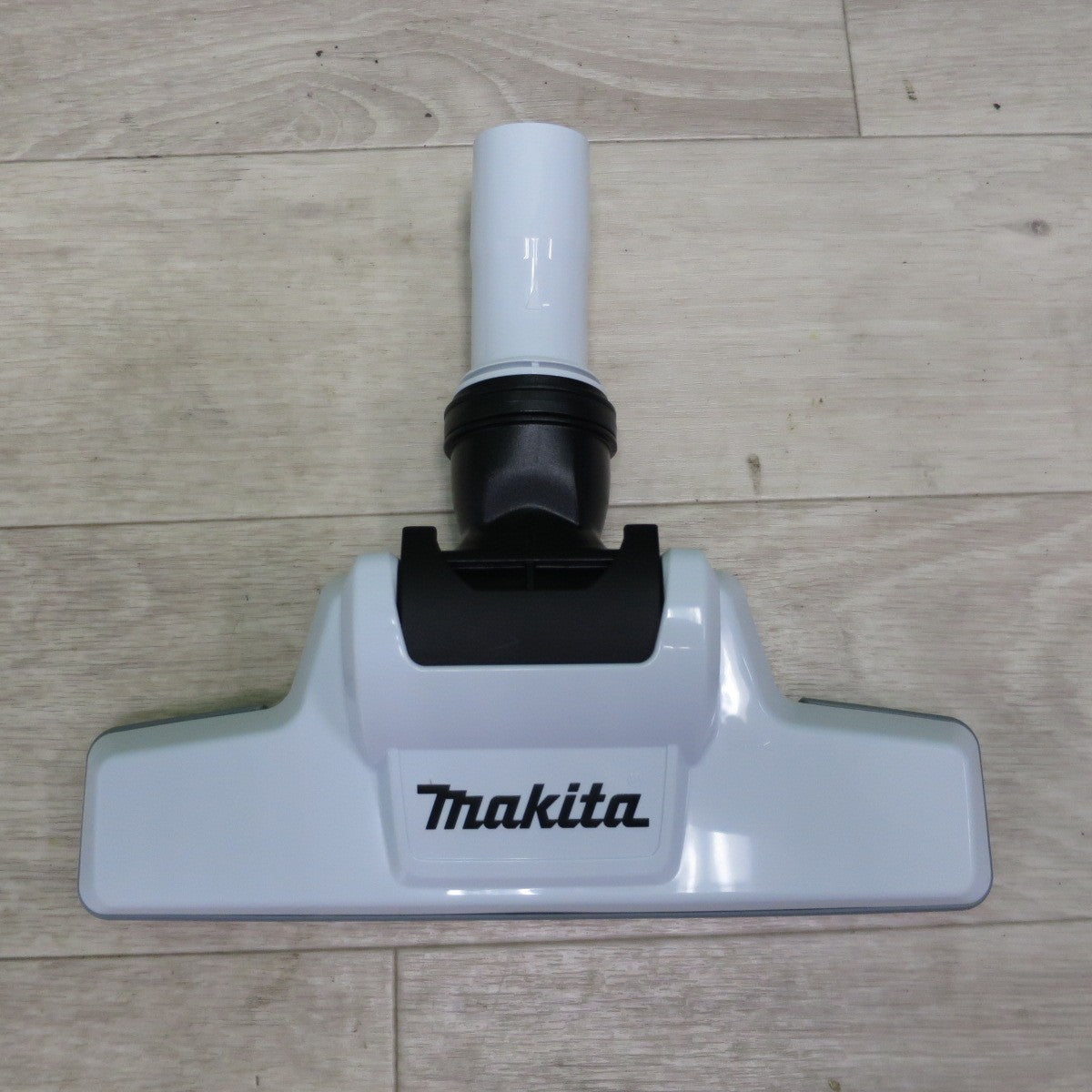[送料無料] 未使用☆マキタ 充電式 クリーナ 40V max CL003GRDW サイクロン 一体式 バッテリー 充電器 付き 低騒音 掃除機☆