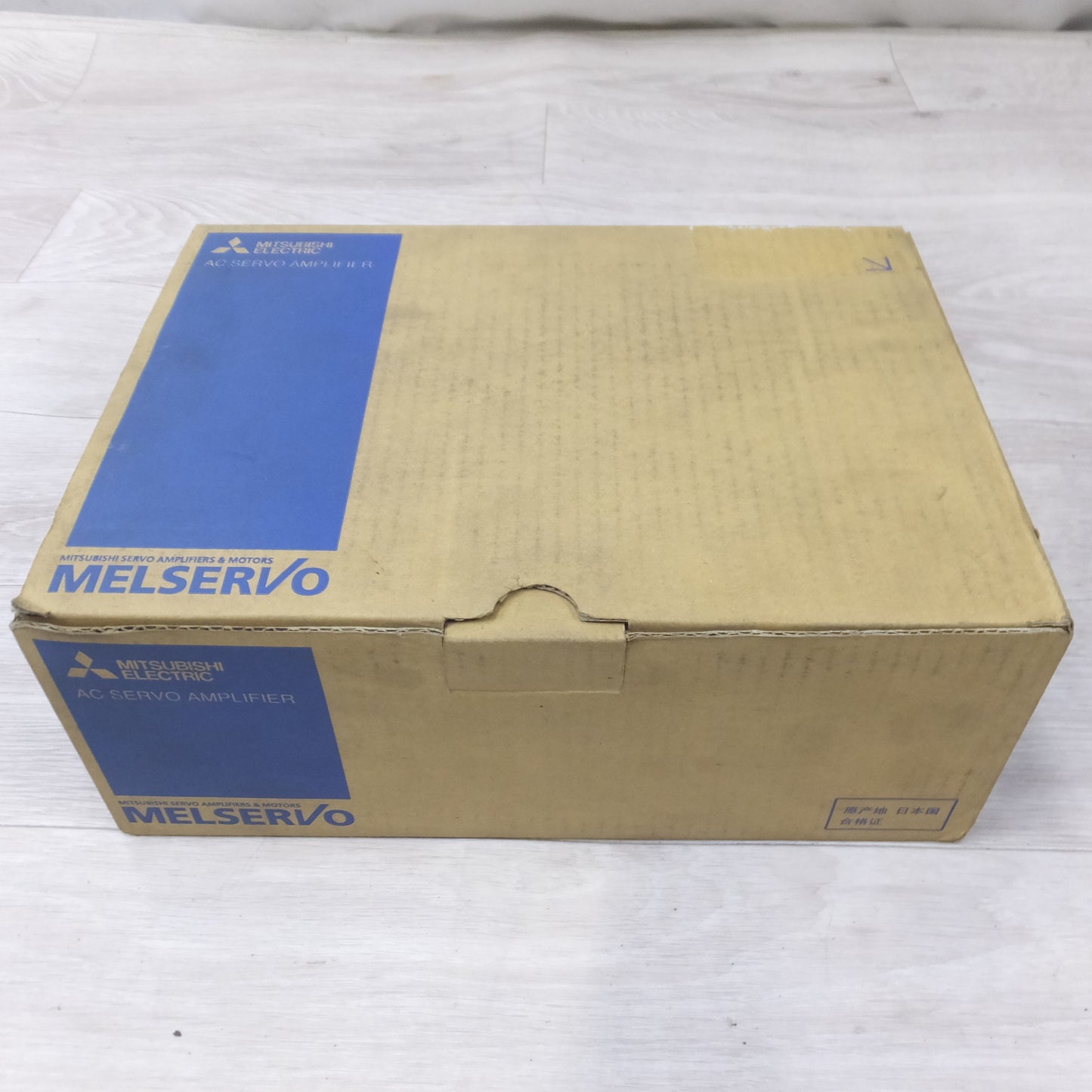 [送料無料] 未使用◆三菱 AC サーボ アンプ  汎用タイプ 3.5kW サーボモータ用 三相 AC 200V MR-J4-350A◆