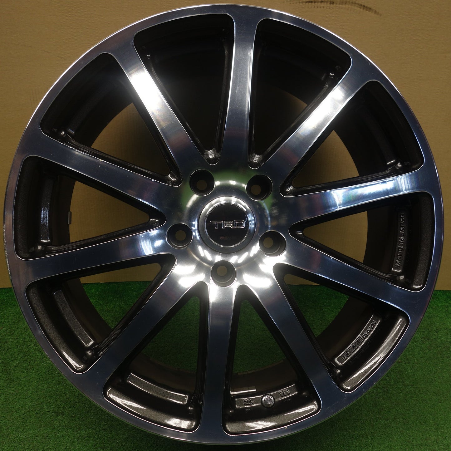 1本価格★RAYS TRD TF2 18インチ ホイール 18×7.5J レイズ PCD114.3/5H★6032203KTホ