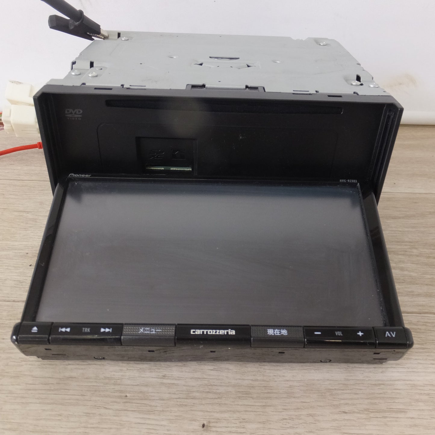 [送料無料] ★カロッツェリア carrozzeria AV一体型メモリーナビゲーション 楽ナビ AVIC-RZ503(20)★