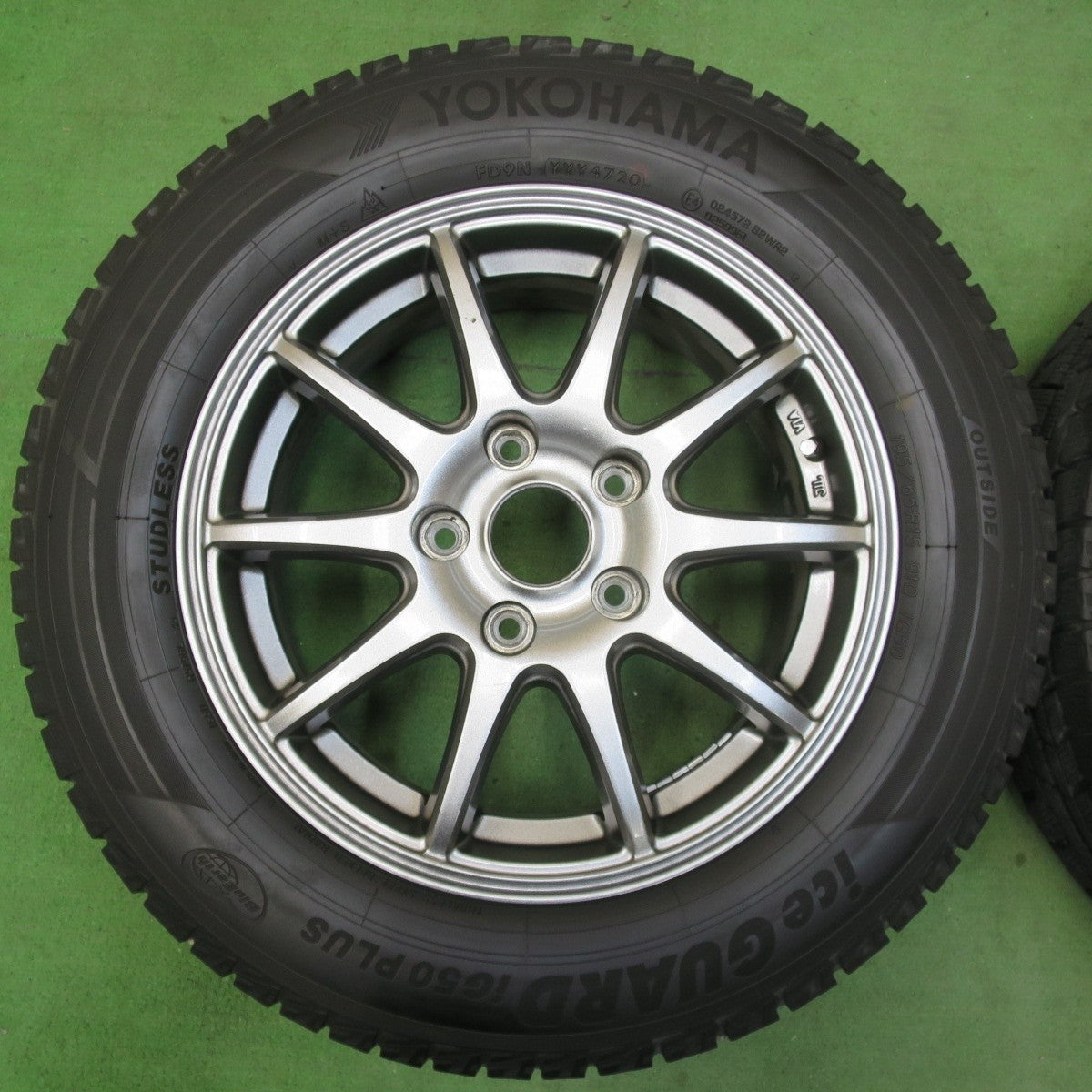 バリ溝！キレイ！8.5分★スタッドレス 195/65R15 ヨコハマ アイスガード iG50 プラス SPORT ABELIA スポルト アベリア 15インチ PCD114.3/5H★5022608イス