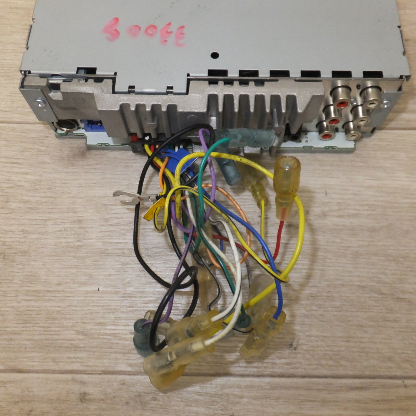 [送料無料] ★カロッツェリア carrozzeria カーオーディオ 1Dメインユニット DEH-P760(31)★