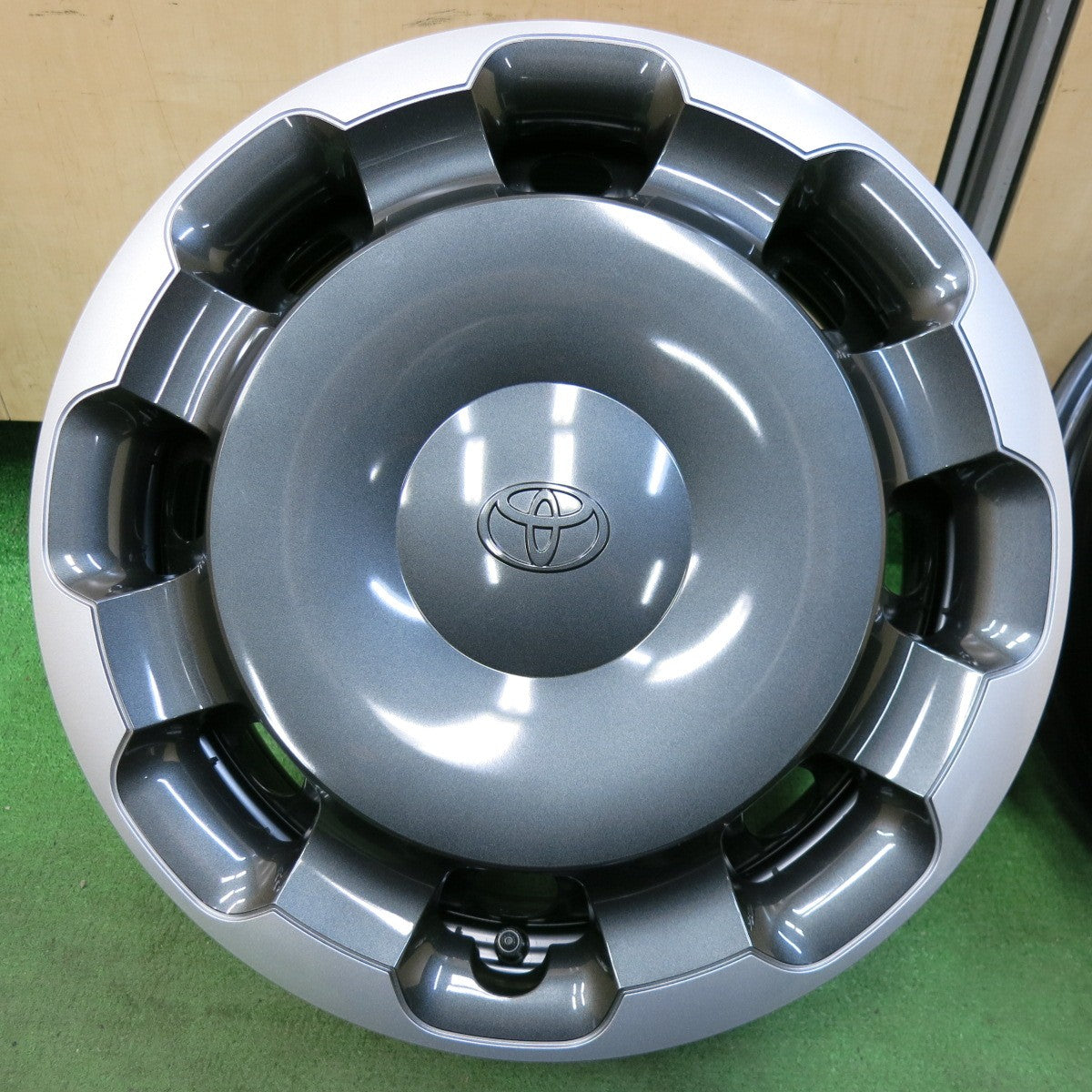 トヨタ　シエンタZグレード純正ホイール 極上品】シエンタ 純正 Z オプション 185/65R15 10系 スタッドレス