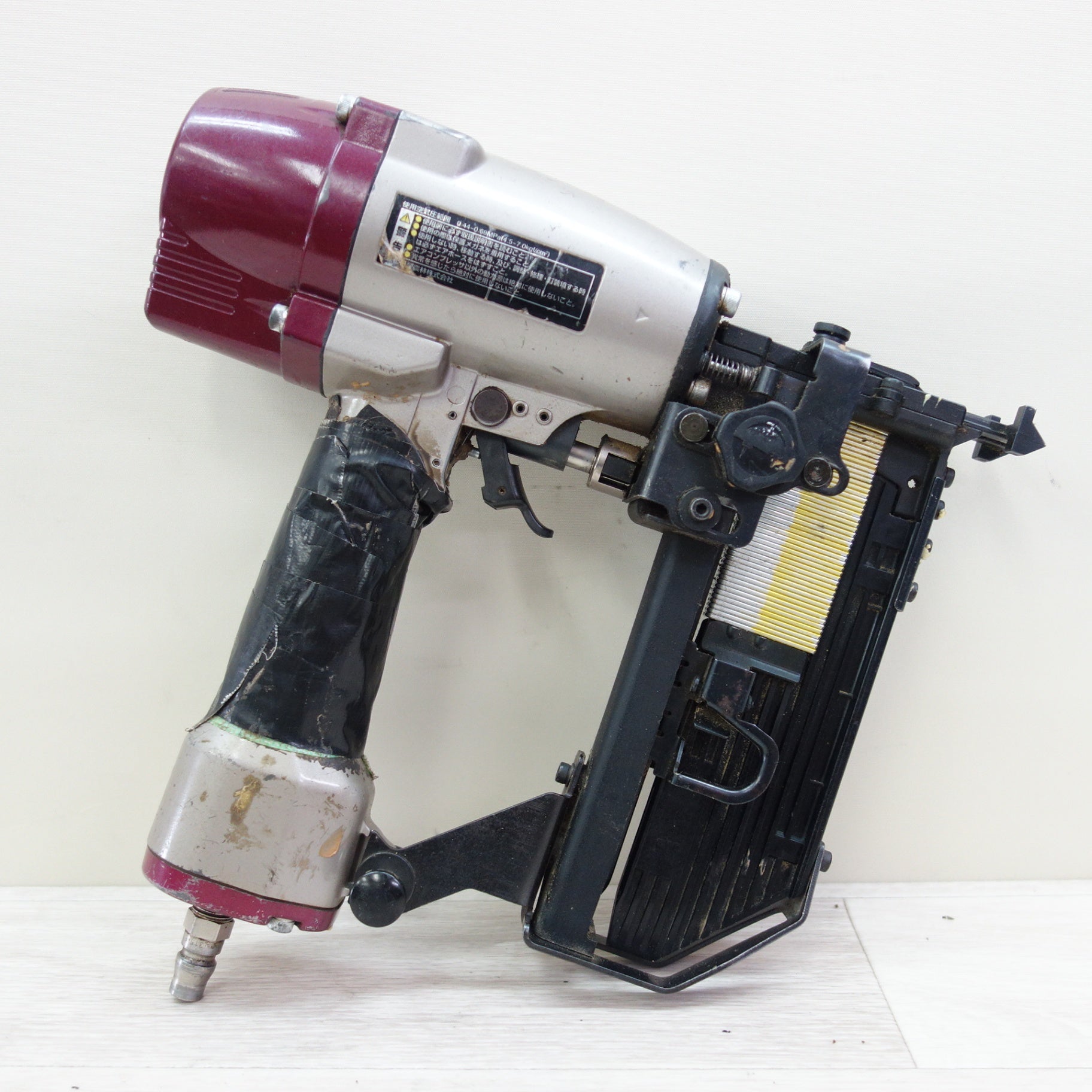 KANEMATSU 兼松 常圧フロアタッカ KT-1150F 動作確認OK！ 兼松 カネマツ フロアタッカー 常圧 動作OK KTZ-1150F肩巾11mm 長さ32