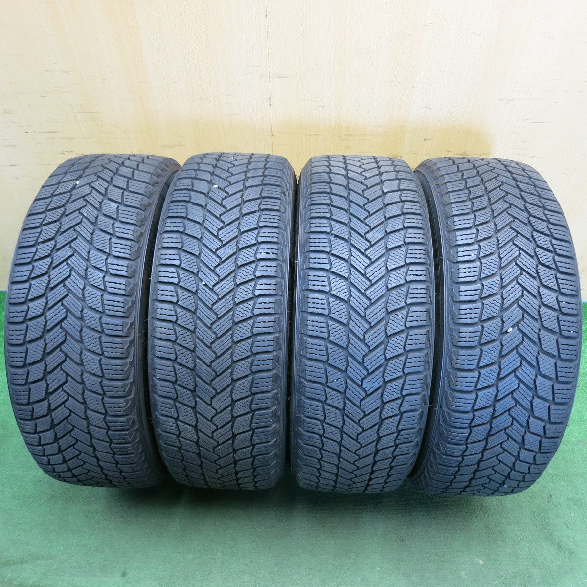 バリ溝！9.5分◎LEONIS GX 225/55R19 スタッドレス ミシュラン X-ICE SNOW SUV レオニス 19インチ PCD114.3/5H◎6061803HAス