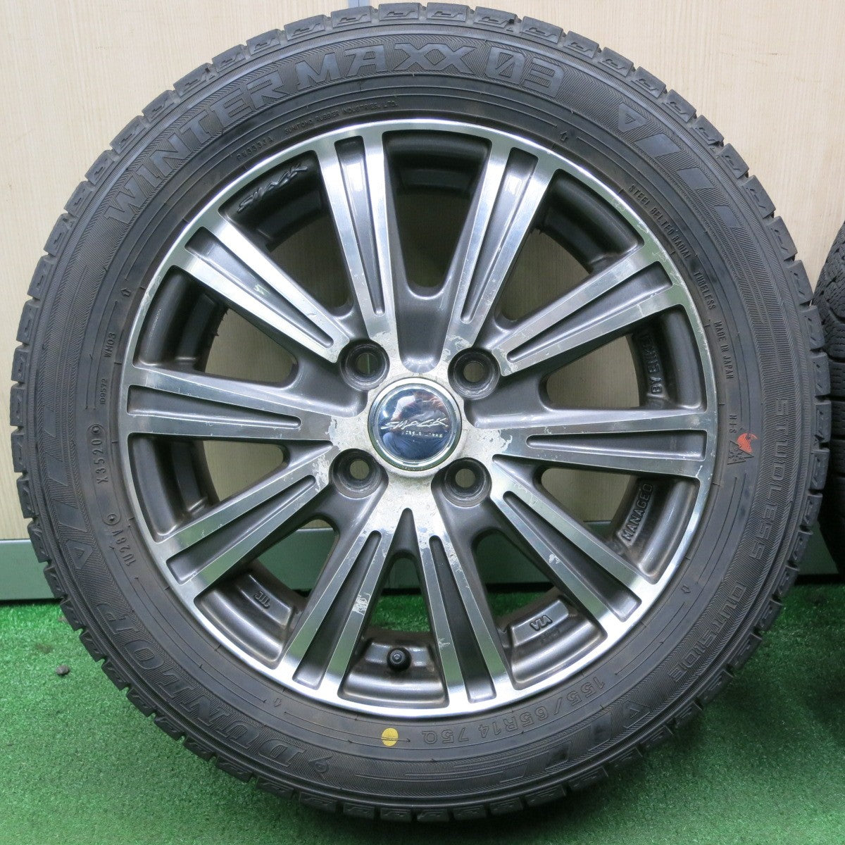 *送料無料* バリ溝！20年！8.5分★スタッドレス 155/65R14 ダンロップ ウインターマックス03 SMACK ENKEI スマック エンケイ 14インチ PCD100/4H★4051006NJス