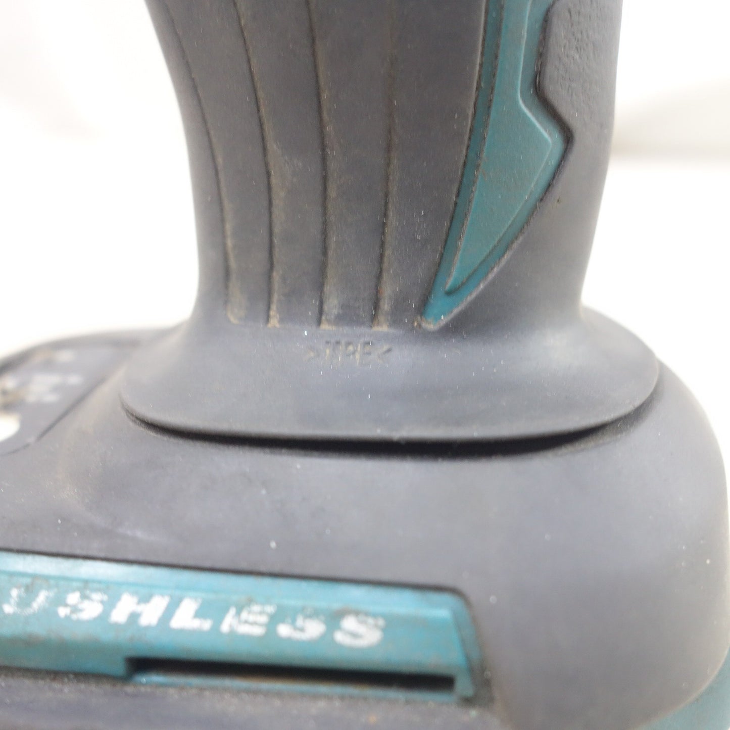 [送料無料] ◆マキタ 充電式 インパクト レンチ TW1001D 電動 工具 コードレス 18V makita◆