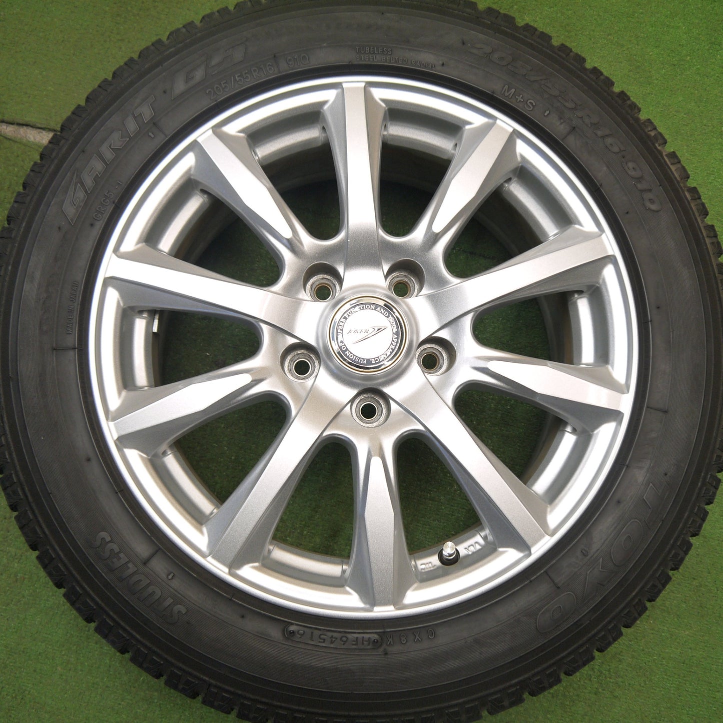 バリ溝！キレイ！9.5分★スタッドレス 205/55R16 トーヨー ガリット G5 JOKER ジョーカー 16インチ PCD114.3/5H★5040904Hス