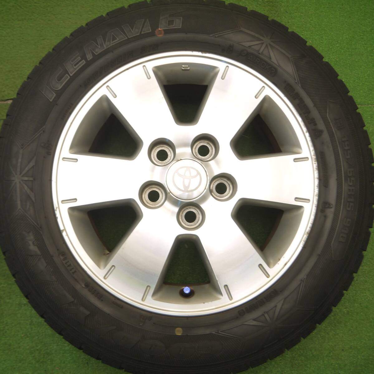 4本価格★トヨタ ノア ヴォクシー 純正 195/65R15 スタッドレス グッドイヤー アイスナビ6 15インチ PCD114.3/5H★5011411Hス