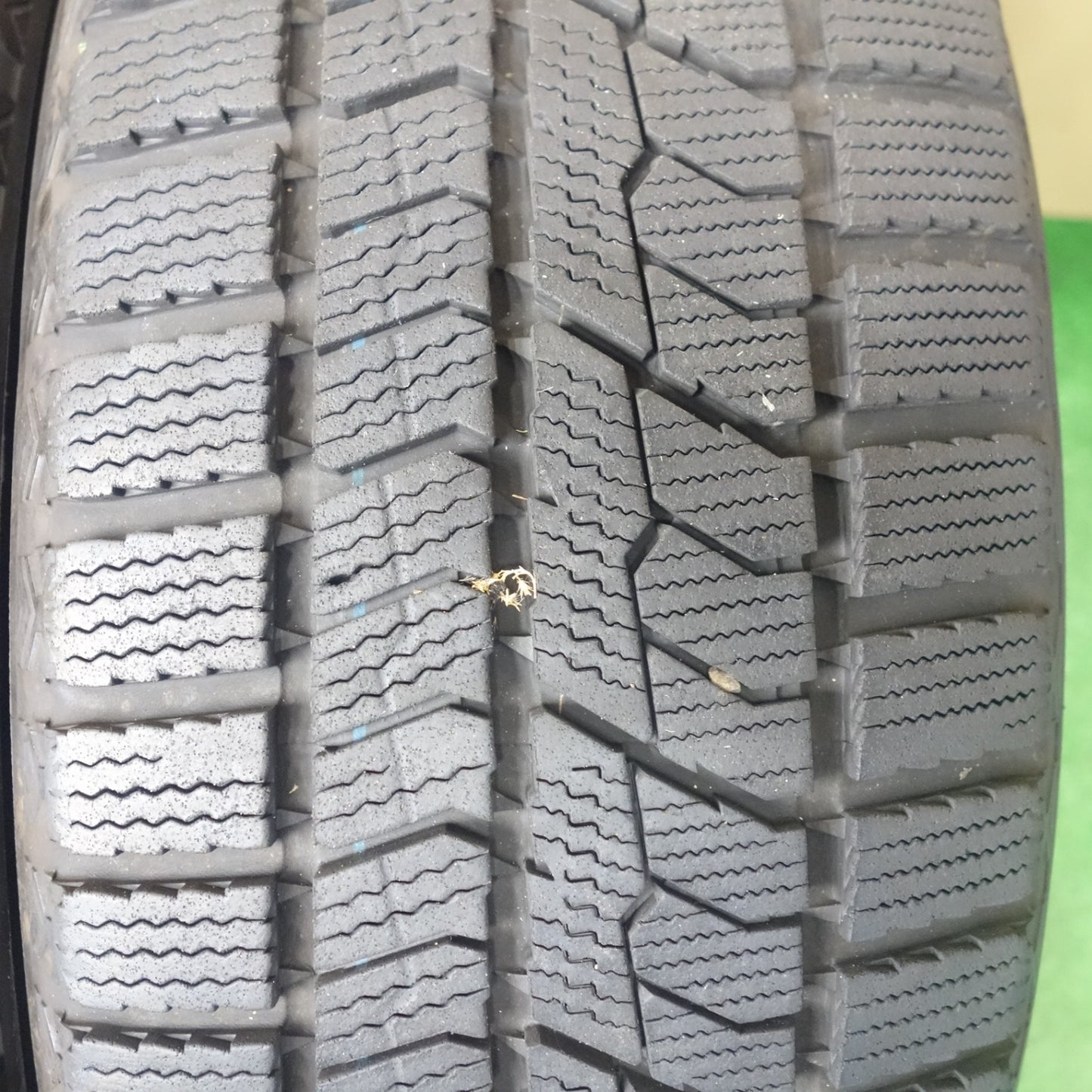 バリ溝！キレイ！9分★インプレッサ 等 205/55R16 スタッドレス トーヨー オブザーブ GIZ2 SEIN-SS ザイン 16インチ PCD100/5H★6021901KTス