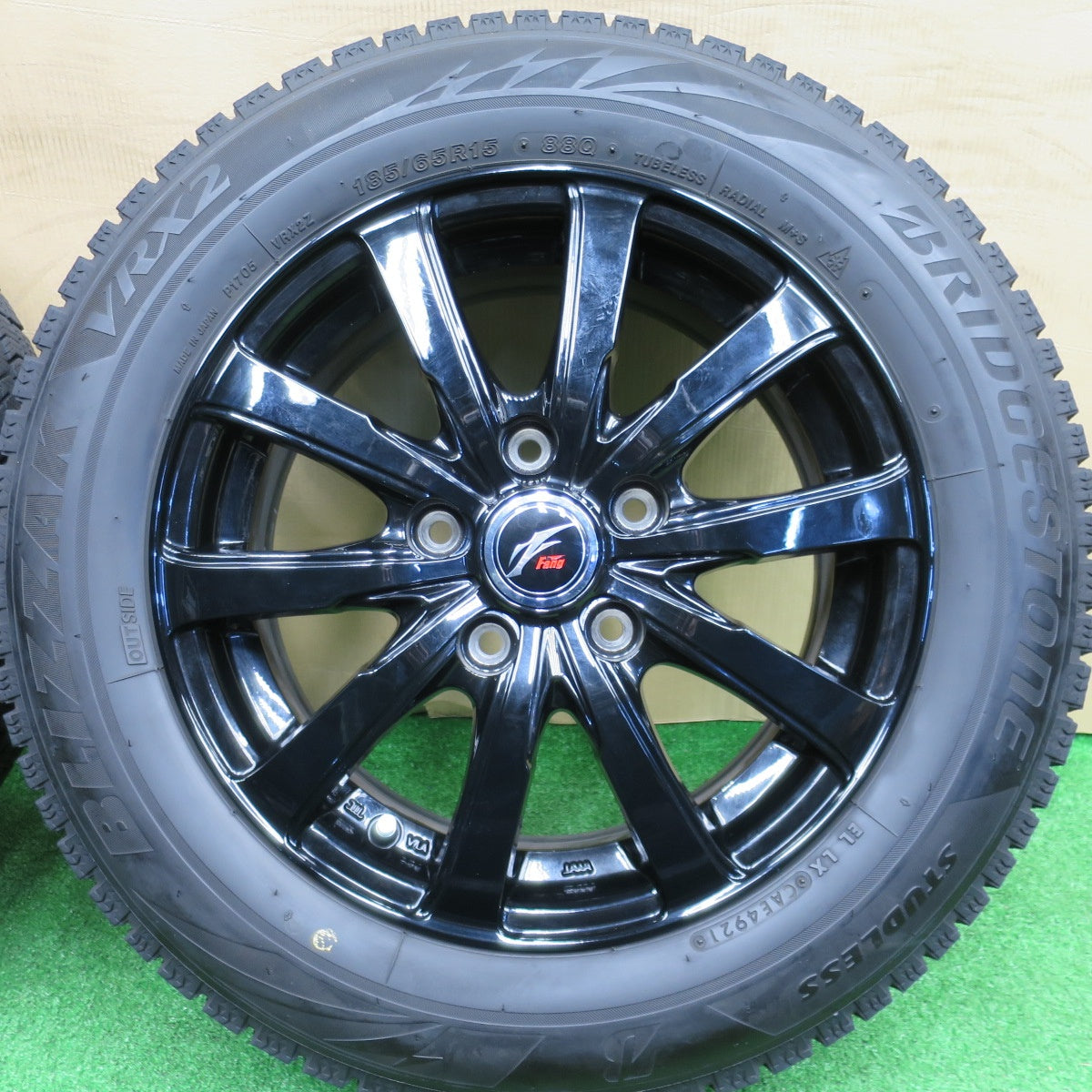 バリ溝！21年！9分★スタッドレス 185/65R15 ブリヂストン ブリザック VRX2 Fang ファング 15インチ PCD114.3/5H★5121403NKス