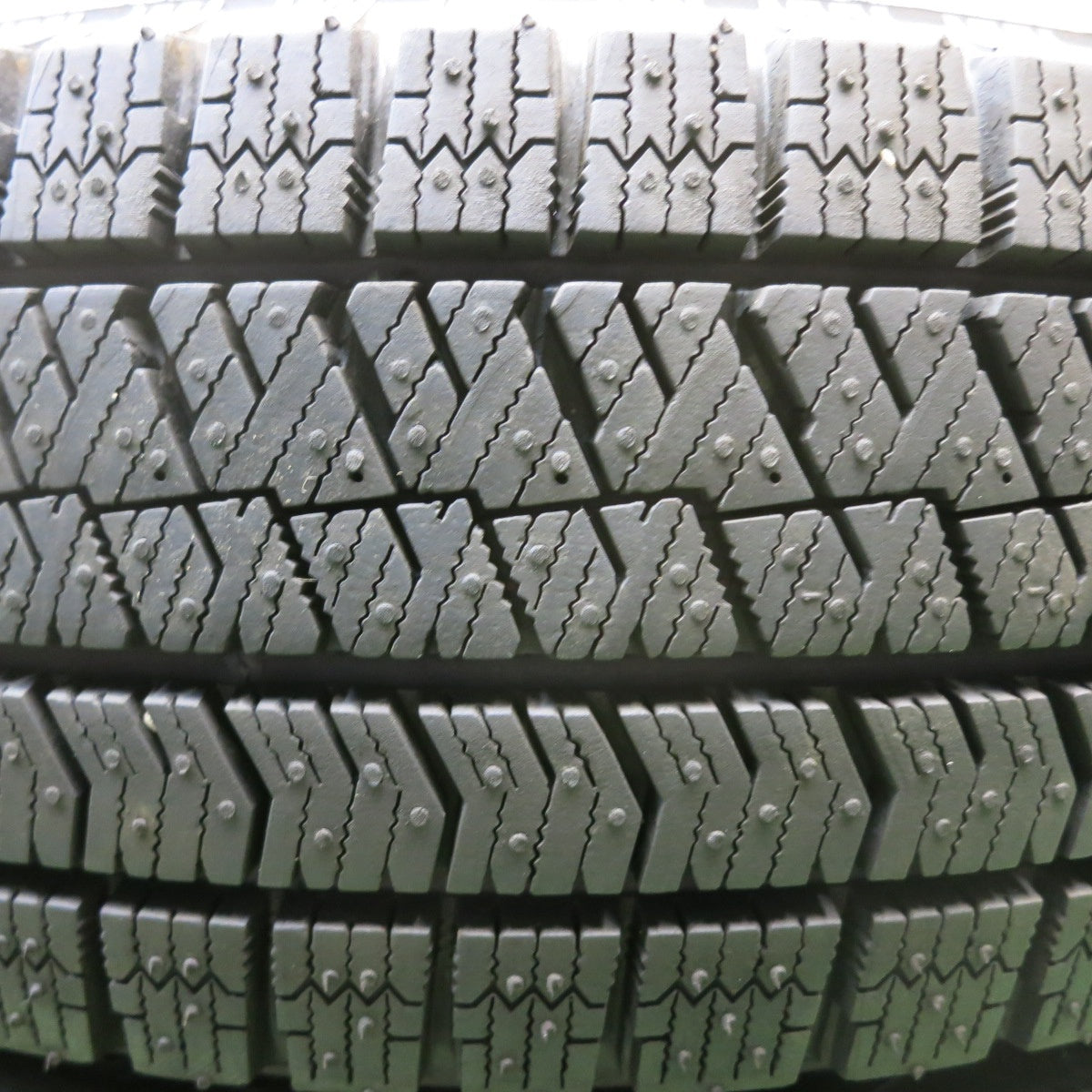 バリ溝！22年！ほぼ10分★スタッドレス 175/65R14 ブリヂストン ブリザック VRX2 スチール ホイール 14インチ PCD100/4H★5070502HAス