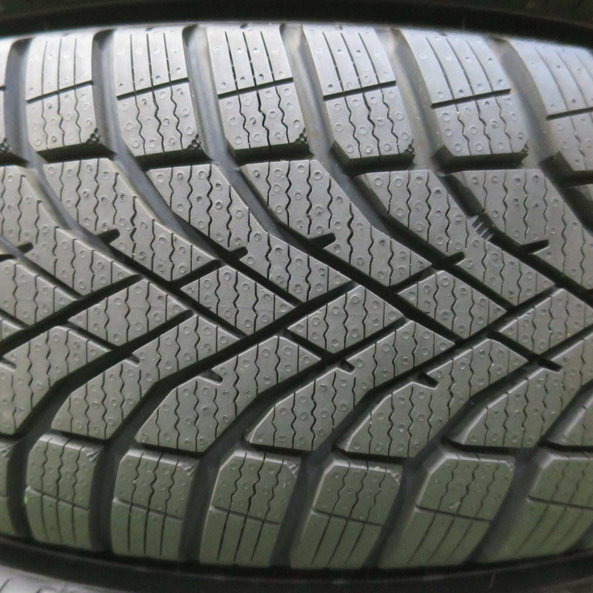 ほぼ未使用！25年！キレイ★ダイハツ タフト 純正 スチール 165/65R15 スタッドレス ダンロップ SYNCHRO WEATHER 15インチ PCD100/4H★6042903イス