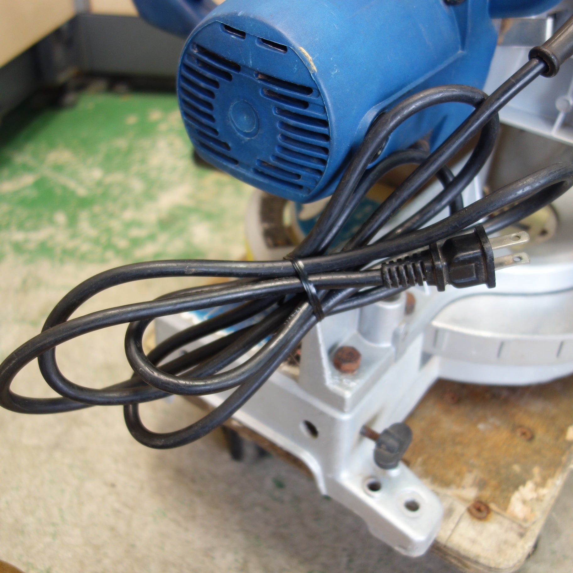 送料無料] ☆ナカトミ 卓上 切断機 HOMETOOL ホームツール 254mm MCS