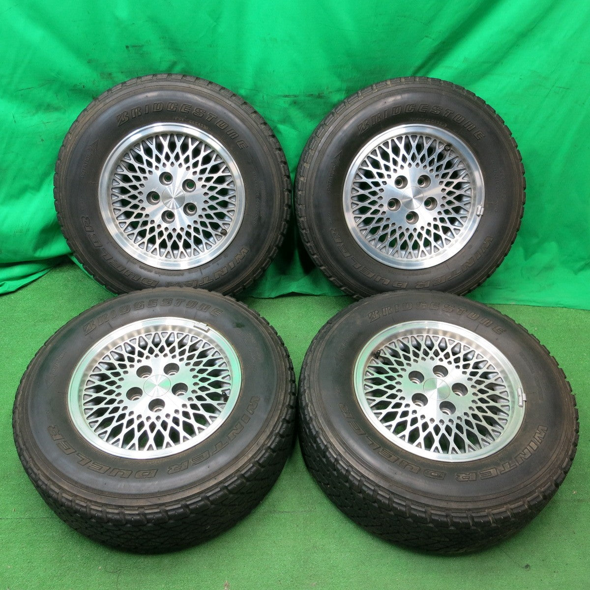 *送料無料* 4本価格★JEEP ジープ チェロキー 純正 225/70R15 スタッドレス ブリヂストン ウインター デューラー DM-01 PCD114.3/5H★4052901ナス