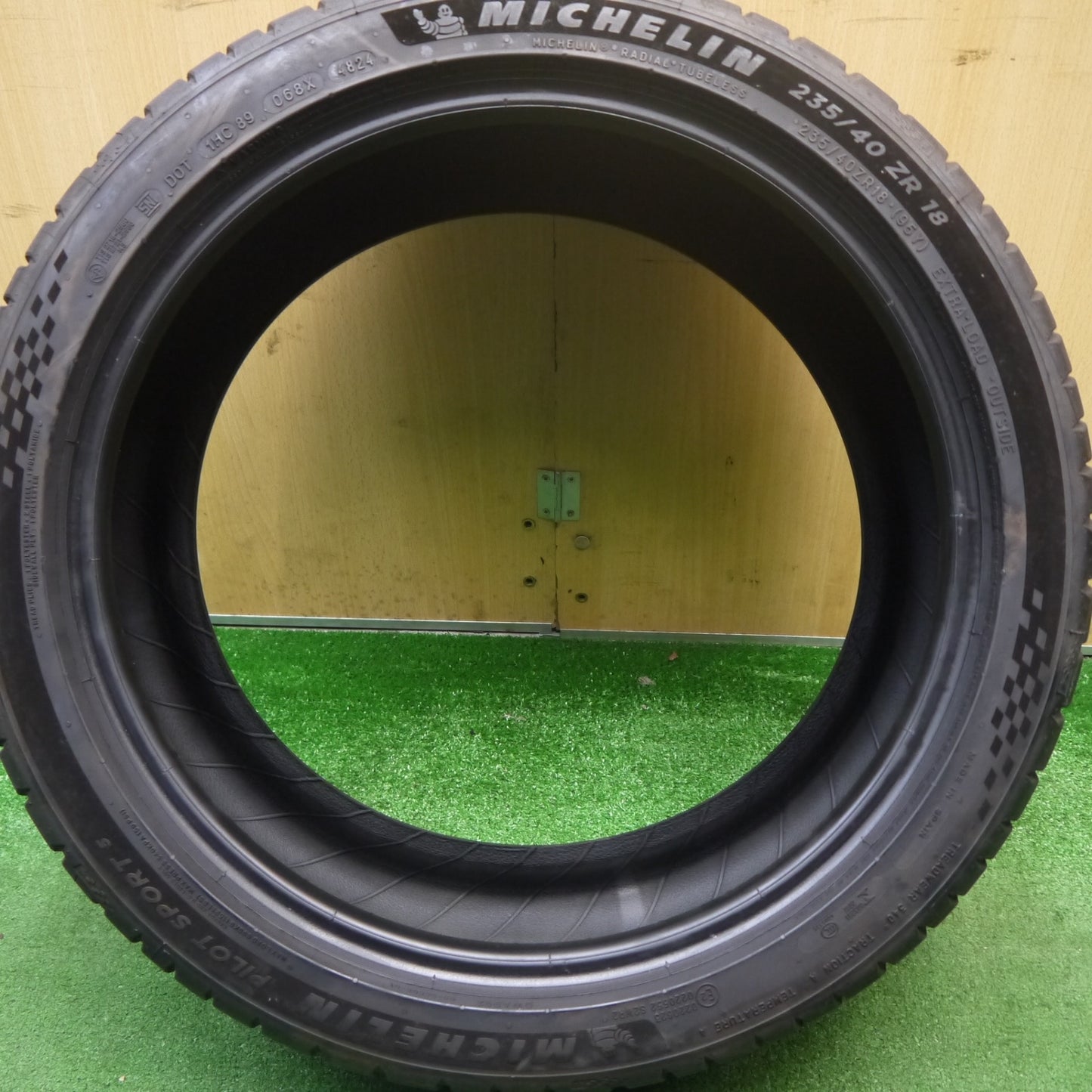 バリ溝！24年！9分！1本★235/40R18 ミシュラン パイロット スポーツ 5 タイヤ 18インチ インプレッサ シビック BMW M3 等★6010502Hノタ