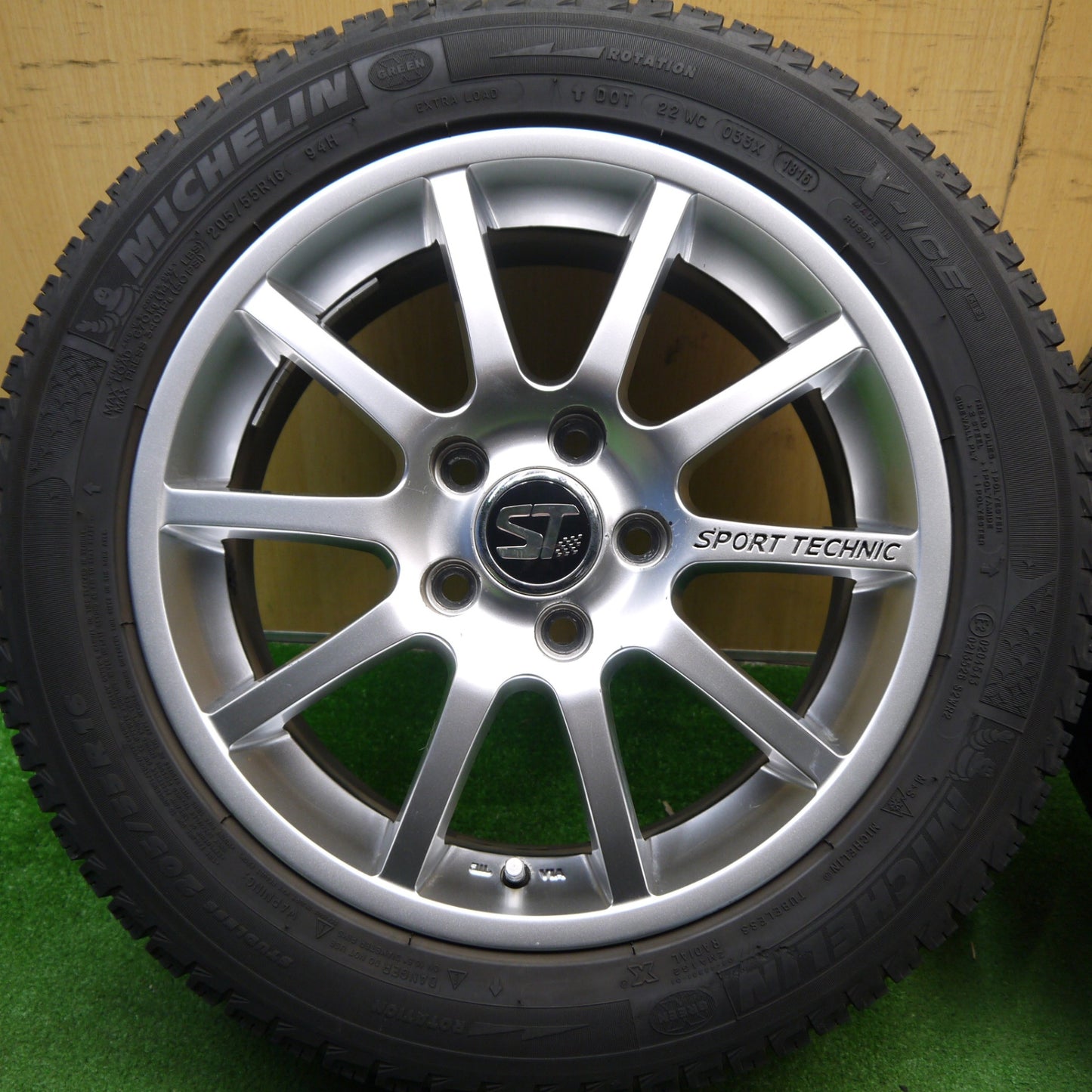 4本価格★ワーゲン ゴルフ 等 SPORT TECHNIC 205/55R16 スタッドレス ミシュラン X-ICE XI3 スポーツテクニック 16インチ PCD112/5H★5042508Hス